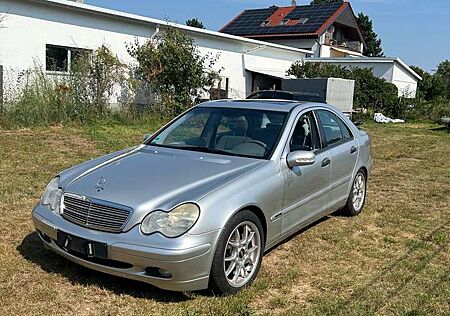 Mercedes-Benz C 180 Classic