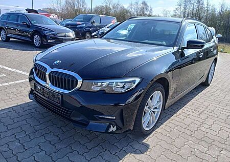 BMW 320 e Touring Advantage*NAVI*LED*LEDER*KAMERA