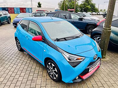 Toyota Aygo x-play club AT*KAMERA