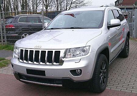 Jeep Grand Cherokee 3.0 CRD Limited/ AHK / Klima/ TOP