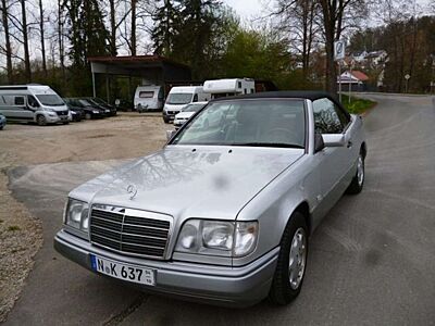 Mercedes-Benz E 220 124Cabrio
