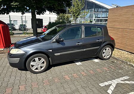 Renault Megane 2.0 Exception