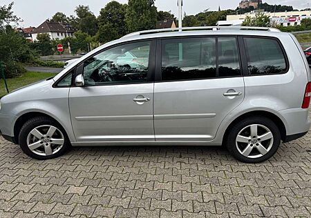 VW Touran Volkswagen 1.6