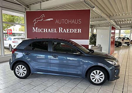 Kia Rio Dream Team
