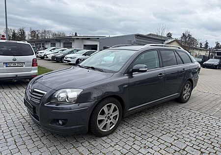 Toyota Avensis 2.2 D-CAT Executive