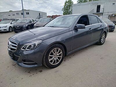 Mercedes-Benz E 220 Lim.Avandgarde+KLIMAAUTO+T.LEDER+MASS.SITZ
