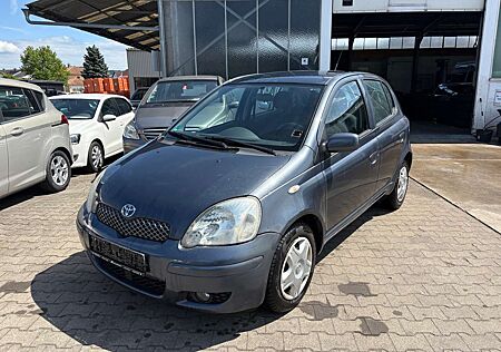 Toyota Yaris 1.3 tüv 09/2026