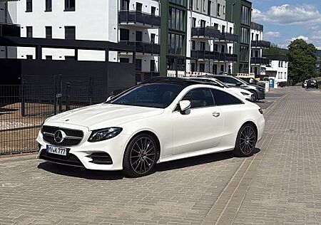 Mercedes-Benz E 220 d Coupe 9G-TRONIC AMG Line