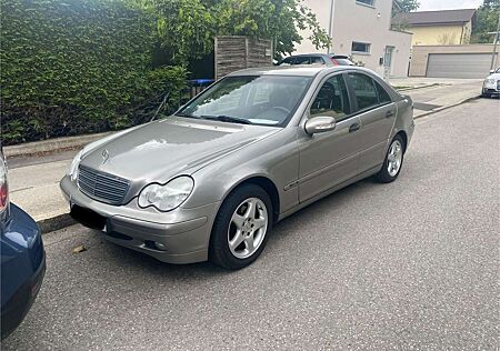 Mercedes-Benz C 180 Kompressor Classic