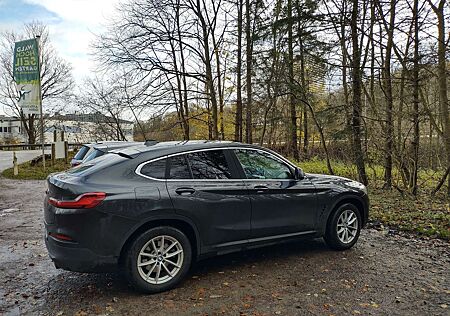 BMW X4 xDrive20i Aut. Advantage