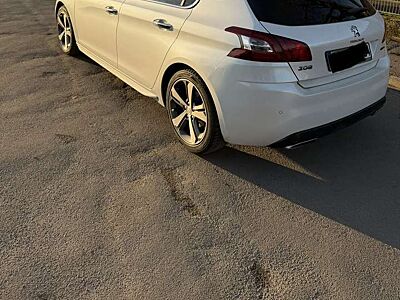 Peugeot 308 PureTech 130 EAT6 Stop & Start Allure
