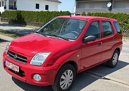 Subaru Justy 1.3 Allrad NEUE TÜV/ Neue Service