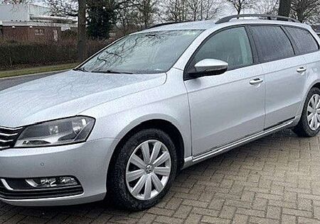 VW Passat Variant Volkswagen Trendline BlueMotion