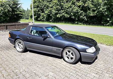 Mercedes-Benz SL 320