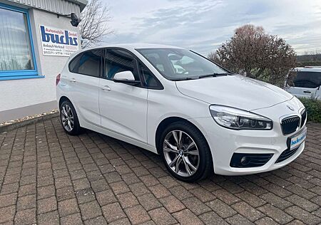 BMW 220 i Active Tourer Sport Line Automatik LED