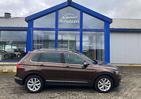 VW Tiguan Volkswagen 1.4 TSI Highline Leder Panorama NAVI
