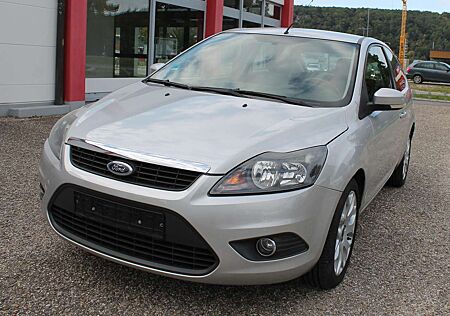 Ford Focus 1,6L Sport Klimaanlage TÜV 10-2027
