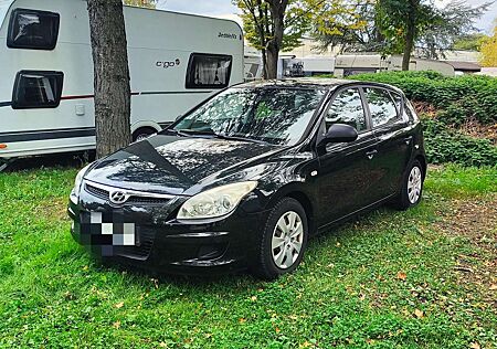Hyundai i30 1.4 Classic mit Autogas/ LPG TÜV neu