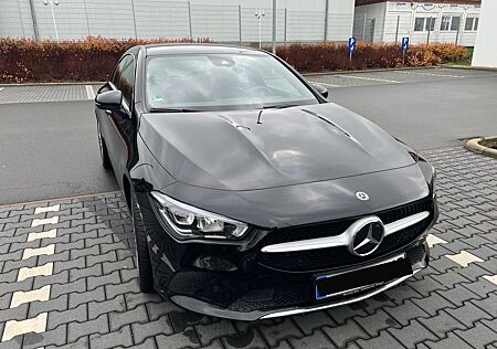 Mercedes-Benz CLA 180 (118.384)