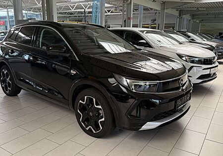 Opel Grandland 1.2 DI Automatik Ultimate