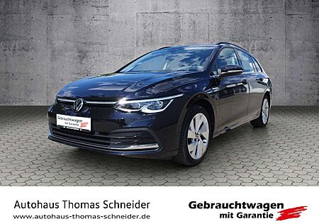 VW Golf Variant Volkswagen VIII Variant Style 2.0TDI DSG/Navi/AHK/Pano/Carpl