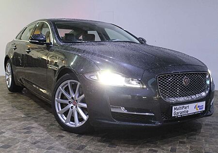 Jaguar XJ 3.0 V6 Diesel Premium Luxury, Meridian, LED, Pano