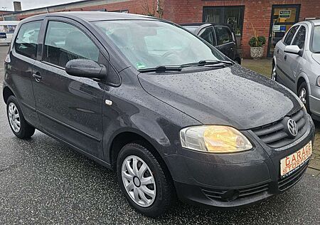 VW Fox Volkswagen 1.4 ALLWETTEREIFEN - TÜV & AU NEU - 1.ter HAND