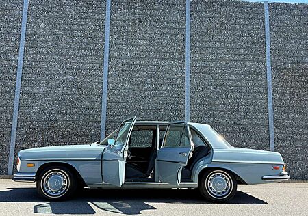 Mercedes-Benz 280 280SE Automatik 4.5 Benziner Leder Klima