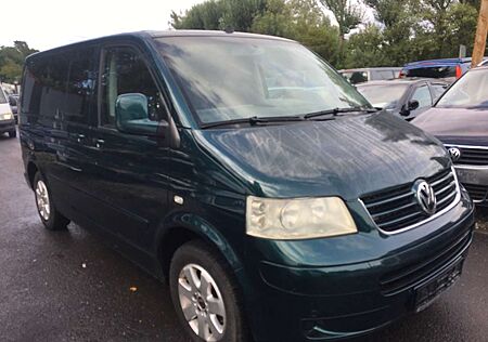 VW T5 Multivan Volkswagen 2,5 TDI 174 PS Comfortline NAVI STANDHEIZUNG TISCH