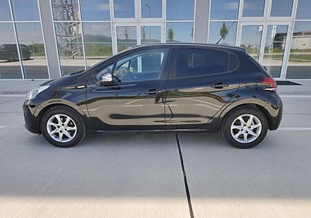 Peugeot 208 1.2 PureTech 82 Urban Move