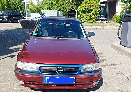 Opel Astra 1.6 Comfort