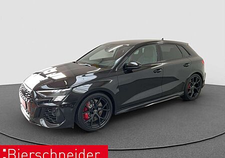 Audi RS3 Sportback 19 B&O PANO SPORTAGA V/MAX