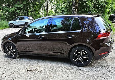 VW Golf Volkswagen 1.4 TSI (BlueMotion Technology)Comfortline