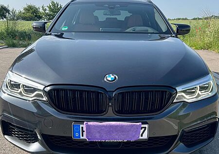 BMW 530d 530 xDrive Touring Aut. Sport Line