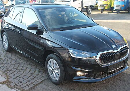 Skoda Fabia TSi Style 110 Alu PDC LED Allwe Climatronic