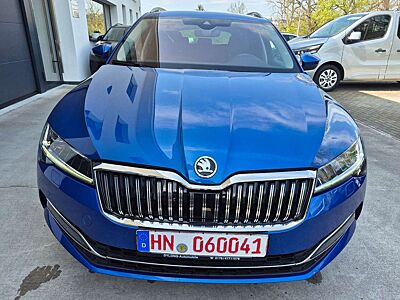 Skoda Superb Combi Style 2.0 150 PS+NAVI+SHZ+LED