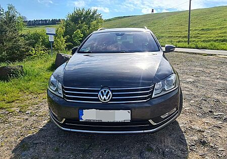 VW Passat Variant Volkswagen Highline BlueMotion