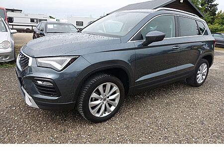 Seat Ateca Style FR 1,5TSI Navi AHK LED virtuelles Cocpit