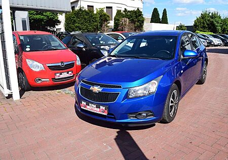 Chevrolet Cruze Hatchback LTZ TÜV/AU NEU,NAVI,KLIMA,PDC