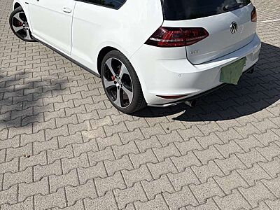 Volkswagen Golf GTI Performance BlueMotion Technology