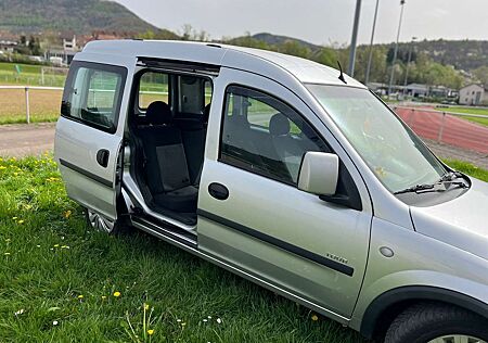 Opel Combo 1.7 Comfort