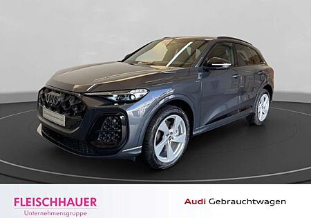 Audi Q5 SUV e-hybrid quattro S tronic