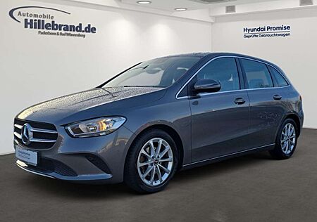 Mercedes-Benz B 180 AHK-klappbar Navi Digitales Cockpit Klimaautom Fah