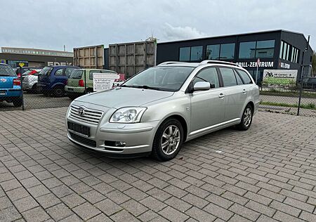 Toyota Avensis 1.8 Executive Automatik