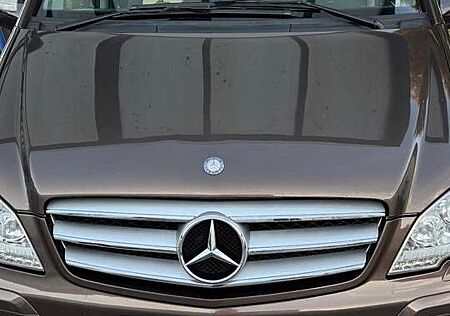 Mercedes-Benz Viano 3.0 CDI DPF lang Exklusiv Edition