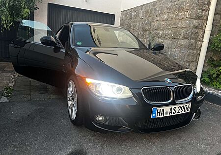 BMW 320d 320 Coupe Aut. M Sport LCI Shadowline, Alcantara