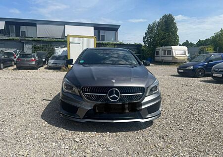 Mercedes-Benz CLA 200 (117.343)