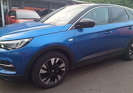 Opel Grandland X GS Line Plug-in-Hybrid 4 Allrad 8 Gang Navi PDC
