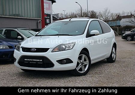 Ford Focus Titanium S-D°Navi°Sthz°Klima°Temp°El.Fenst