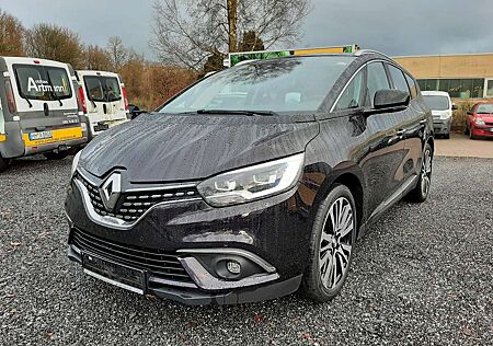 Renault Scenic Grand Initiale Paris